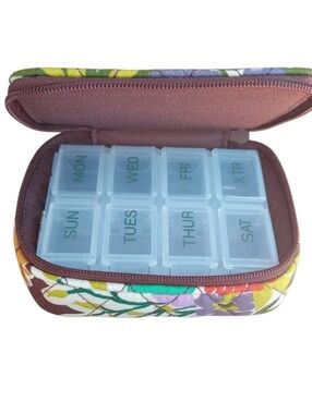 Pill Case Vera Bradley Blue Quilted Evening Garden Print ~NWT